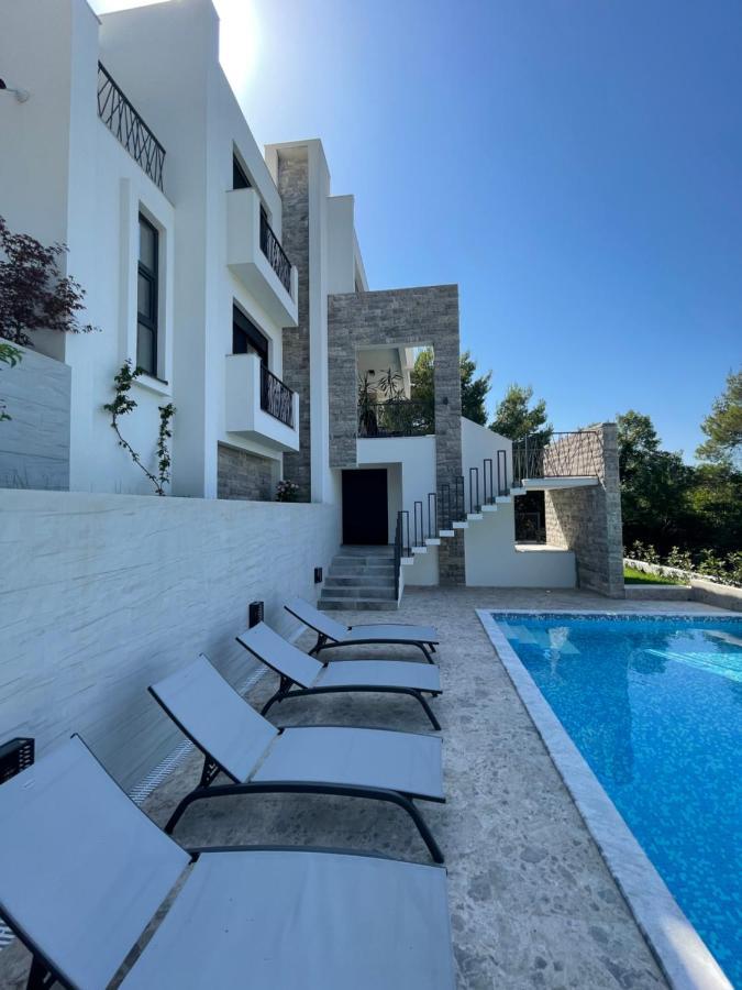 Villa Pine Bar Buitenkant foto